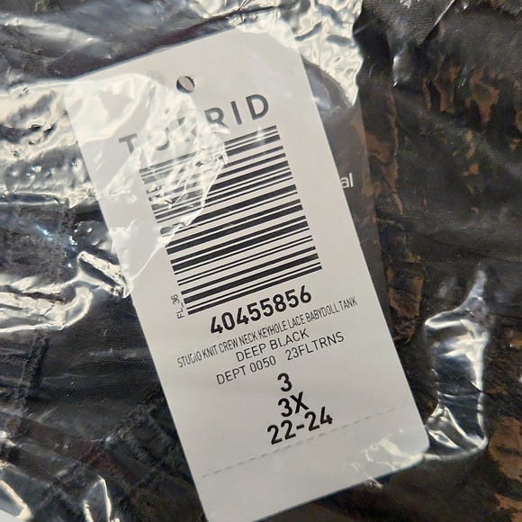 ❤️NWT VINTAGE TORRID TANK - LACE BABYDOLL KEYHOLE CAMI - FLOWY - PLUS SIZE - Picture 8 of 16